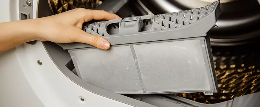 Signs Of A Clogged Dryer Lint Trap in Middletown, Delaware